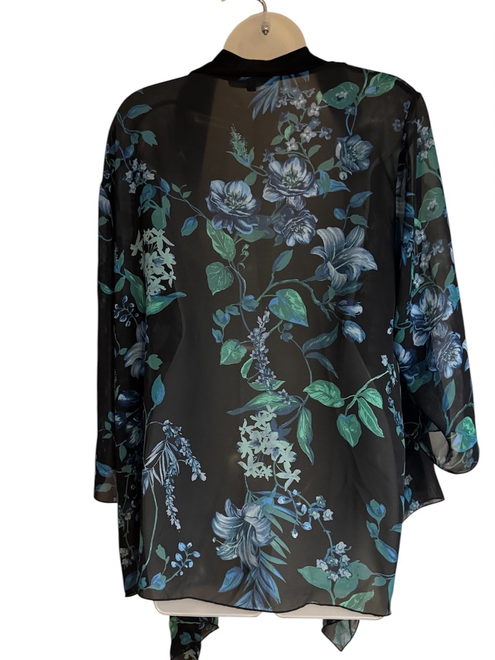 BEAUTIFUL Black Floral Kimono / Topper PLUS: 18 #11 - Picture 4 of 5